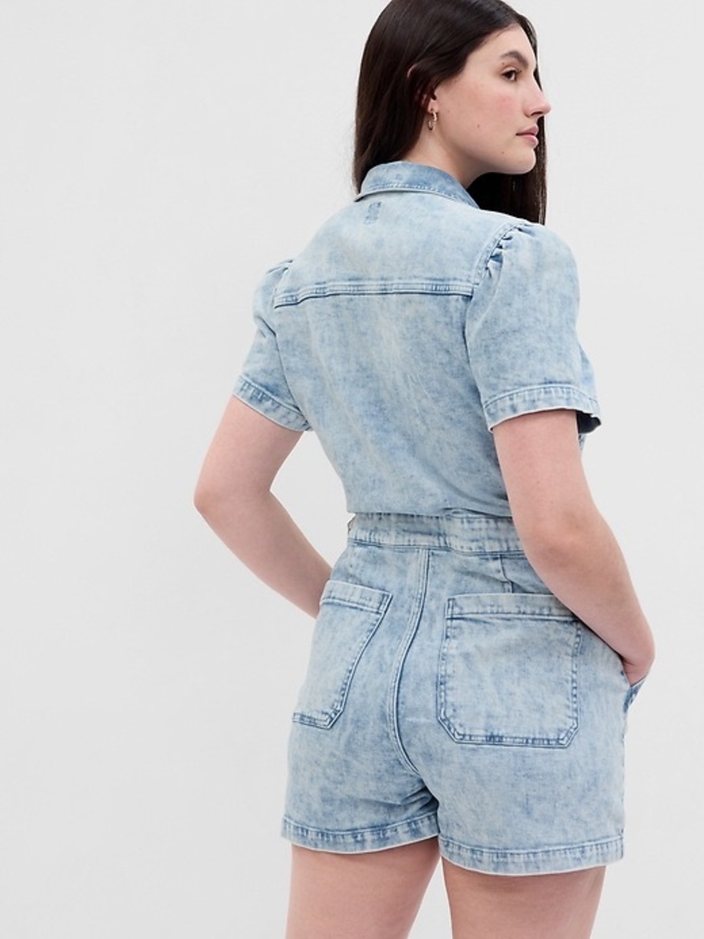 GAP Light Wash Denim Utility Romper Puff Sleeve Shorts Jumpsuit | Size 10 - Picture 2 of 8